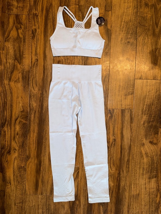 CALIA by Carrie Underwood Pants - Calia Light Blue Seamless Sports Bra + Leggings Set